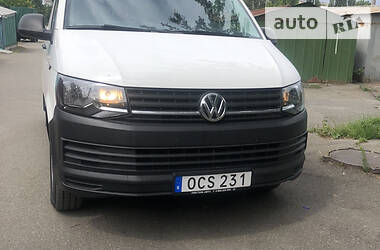 Грузопассажирский фургон Volkswagen Transporter 2016 в Киеве