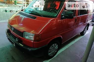 Грузопассажирский фургон Volkswagen Transporter 2001 в Краматорске