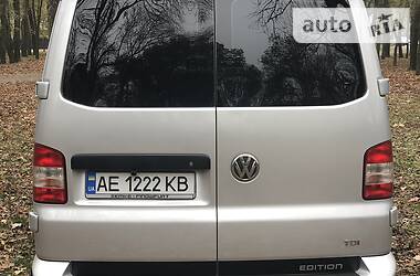 Мінівен Volkswagen Transporter 2014 в Дніпрі