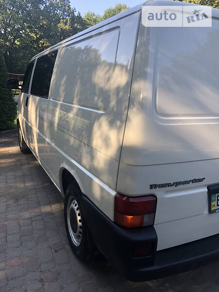 Volkswagen Transporter 2003 в Дрогобичі