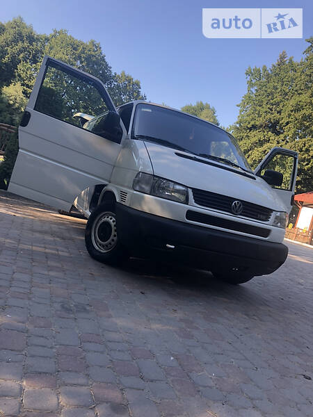 Volkswagen Transporter 2003 в Дрогобичі