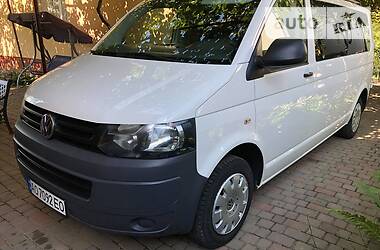  Volkswagen Transporter 2012 в 