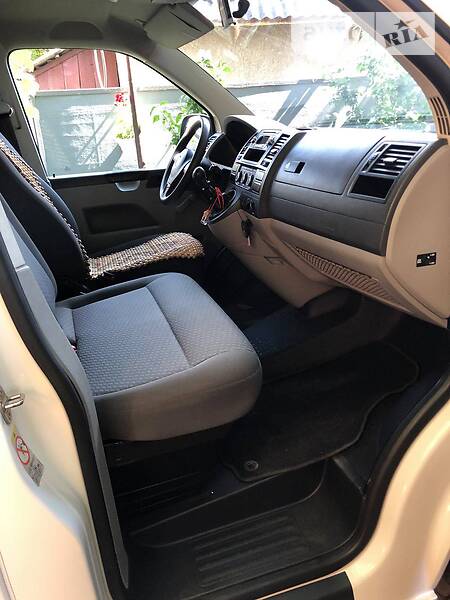 Volkswagen Transporter 2012 в Виноградове
