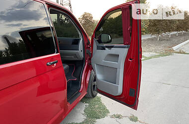 Минивэн Volkswagen Transporter 2015 в Волновахе