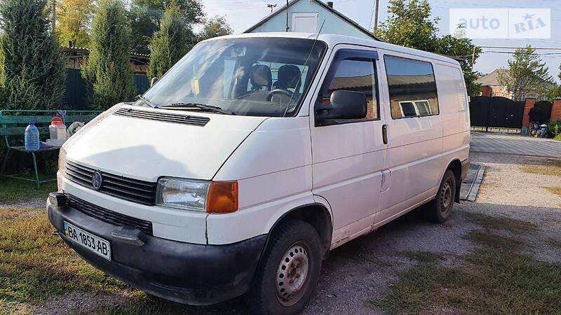 Грузопассажирский фургон Volkswagen Transporter 2001 в Кропивницком