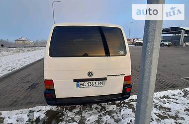 Минивэн Volkswagen Transporter 1996 в Городке