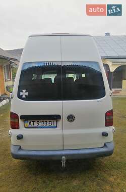Минивэн Volkswagen Transporter 2005 в 