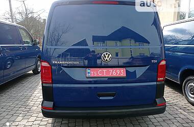  Volkswagen Transporter 2017 в Луцке