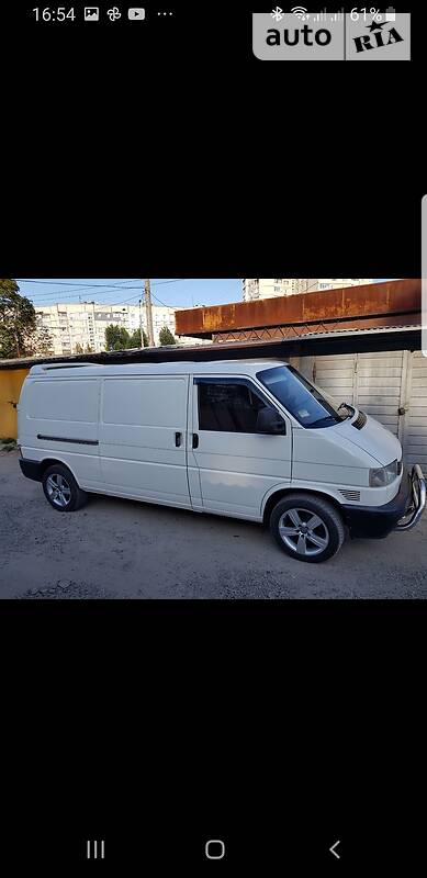 Грузовой фургон Volkswagen Transporter 2001 в Харькове