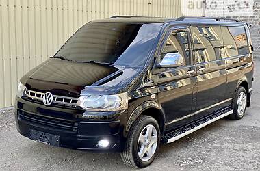 Минивэн Volkswagen Transporter 2012 в 
