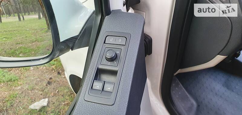 Минивэн Volkswagen Transporter 2016 в Кропивницком фото 52 Минивэн Volkswagen Transporter 2016 в Кропивницком