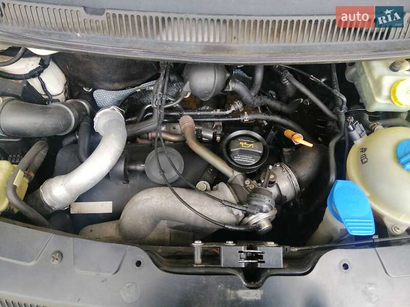 Мінівен Volkswagen Transporter 2005 в Долині фото 4 Мінівен Volkswagen Transporter 2005 в Долині