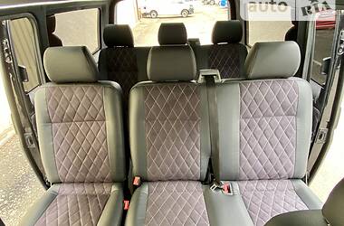 Минивэн Volkswagen Transporter 2012 в 