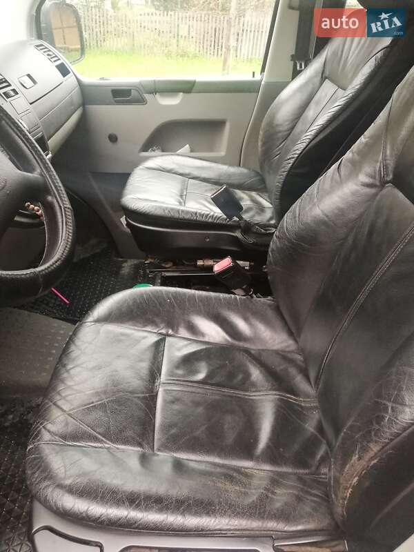 Мінівен Volkswagen Transporter 2005 в Долині фото 5 Мінівен Volkswagen Transporter 2005 в Долині