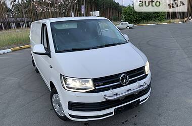 Минивэн Volkswagen Transporter 2017 в Ирпене