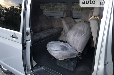 Минивэн Volkswagen Transporter 2005 в 
