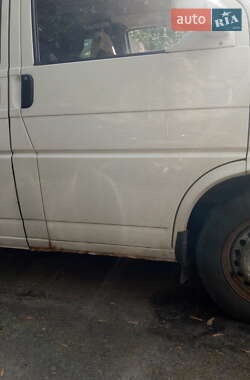Минивэн Volkswagen Transporter 2001 в Киеве