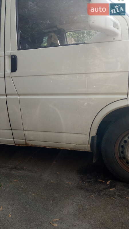 Минивэн Volkswagen Transporter 2001 в Киеве