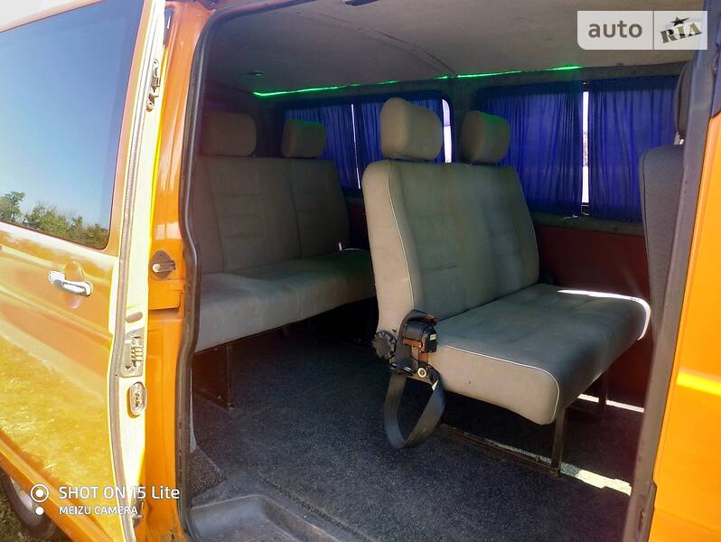 Минивэн Volkswagen Transporter 2005 в Одессе