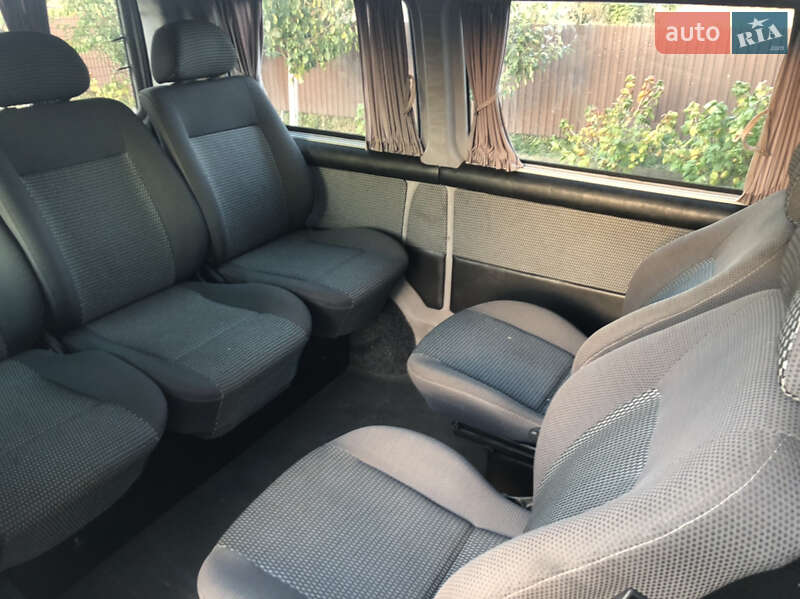 Минивэн Volkswagen Transporter 2008 в Виннице