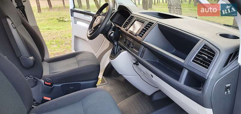 Минивэн Volkswagen Transporter 2016 в Кропивницком