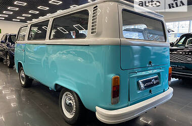 Минивэн Volkswagen Transporter 1977 в 