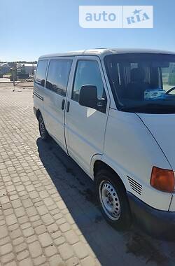  Volkswagen Transporter 2002 в Ковелі