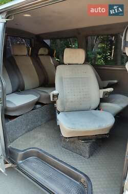 Седан Volkswagen Transporter 2000 в 