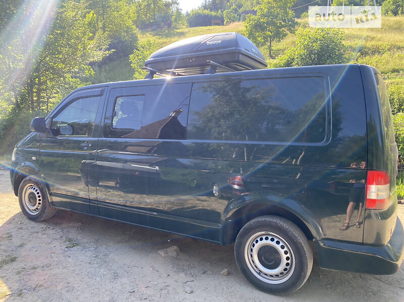 Грузопассажирский фургон Volkswagen Transporter 2013 в Киеве
