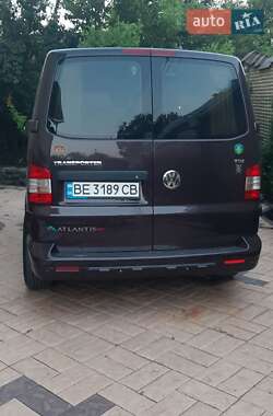 Минивэн Volkswagen Transporter 2010 в Николаеве