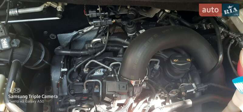 Минивэн Volkswagen Transporter 2010 в Николаеве