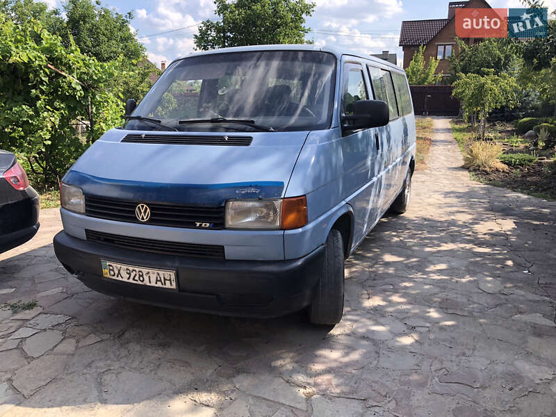 Минивэн Volkswagen Transporter 2003 в Каменец-Подольском