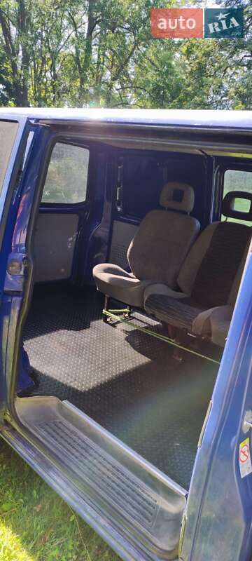 Минивэн Volkswagen Transporter 2006 в Славуте