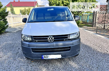 Вантажний фургон Volkswagen Transporter 2012 в 