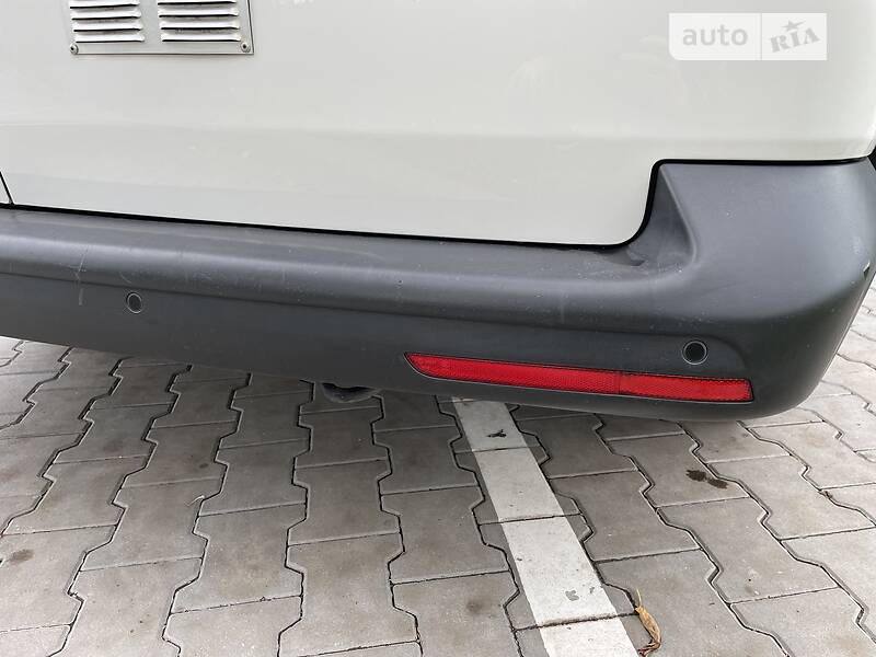 Грузовой фургон Volkswagen Transporter 2017 в Киеве