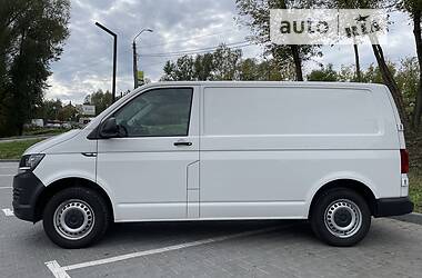 Грузовой фургон Volkswagen Transporter 2017 в 