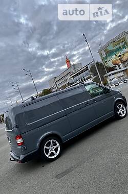 Грузовой фургон Volkswagen Transporter 2014 в 