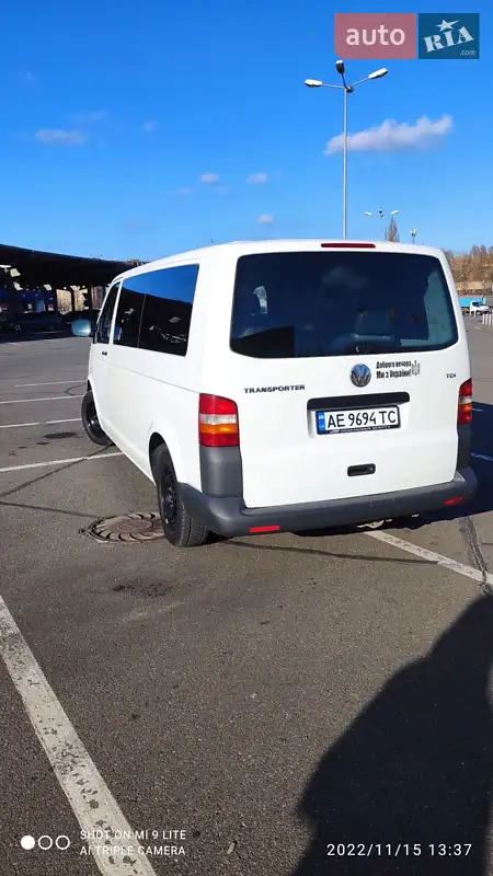 Минивэн Volkswagen Transporter 2005 в 