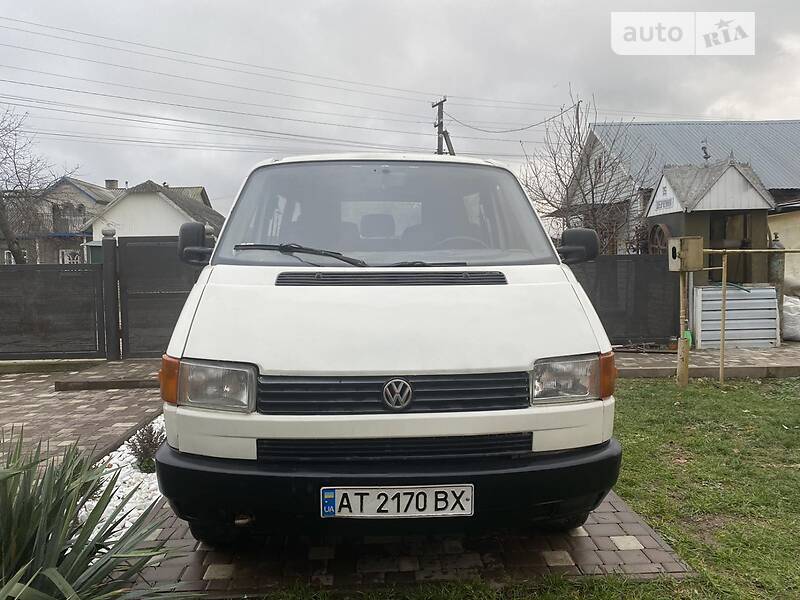 Хэтчбек Volkswagen Transporter 1992 в Черновцах