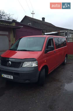 Минивэн Volkswagen Transporter 2004 в 