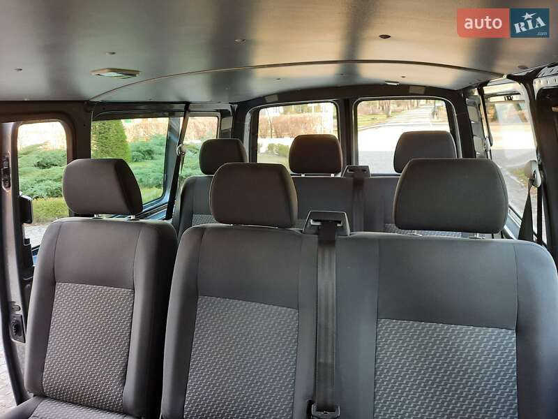Мінівен Volkswagen Transporter 2015 в Рівному фото 4 Мінівен Volkswagen Transporter 2015 в Рівному