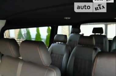 Минивэн Volkswagen Transporter 2012 в Черновцах