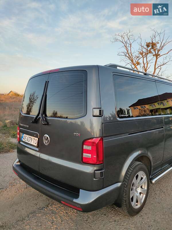 Минивэн Volkswagen Transporter 2016 в Одессе