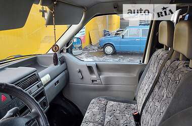 Минивэн Volkswagen Transporter 2002 в Шепетовке