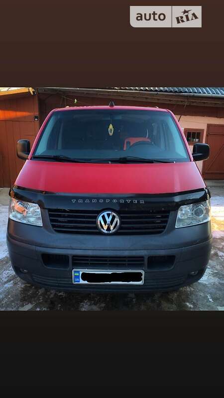 Минивэн Volkswagen Transporter 2009 в Черновцах