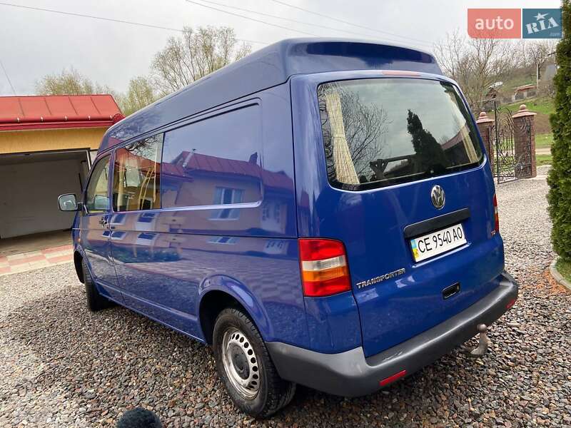Минивэн Volkswagen Transporter 2004 в Черновцах