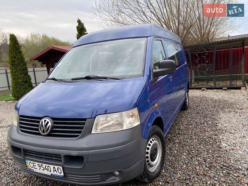 Минивэн Volkswagen Transporter 2004 в Черновцах