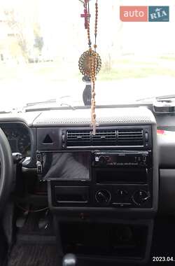 Минивэн Volkswagen Transporter 2001 в 