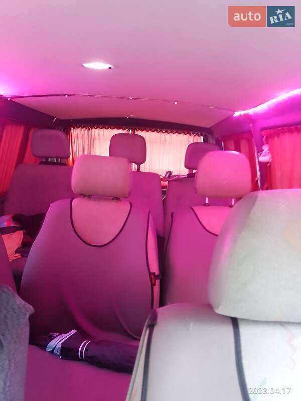 Минивэн Volkswagen Transporter 2001 в Одессе