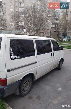 Минивэн Volkswagen Transporter 2001 в 